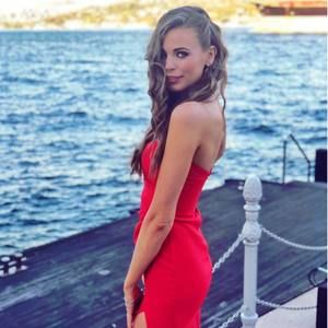 Meet your Posher, Leah